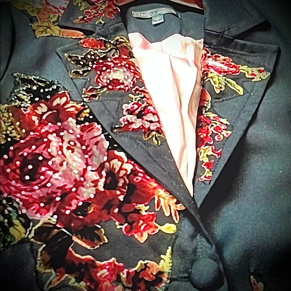 Beautiful blazer/jacket💕 - Picture 7 of 16